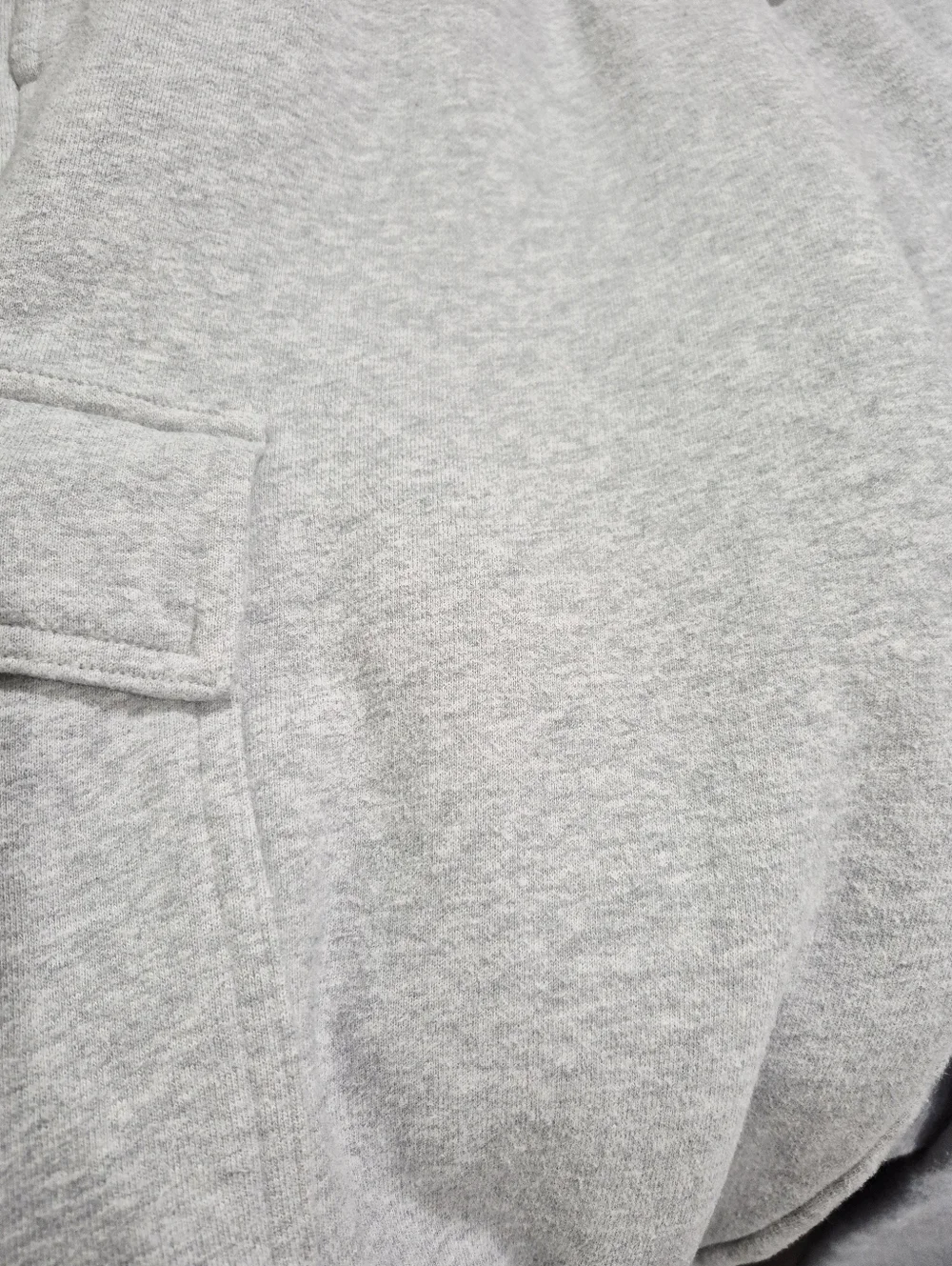 Aritzia Tna Cozy Fleece Grey Mega Cargo Sweatpant - Picture 8 of 10